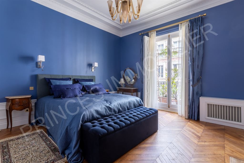 appartement 4 Pièces en location sur PARIS (75007)