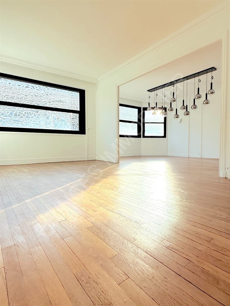 appartement 5 Pièces en vente sur BOULOGNE BILLANCOURT (92100)