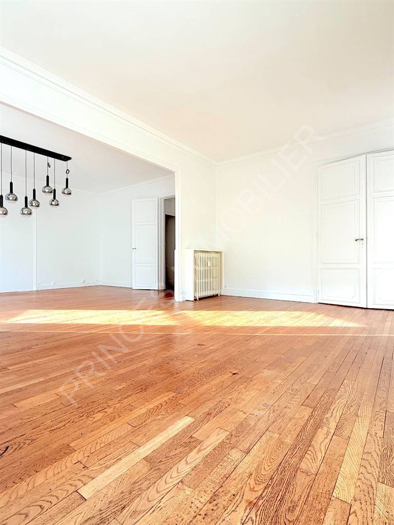 appartement 5 Pièces en vente sur BOULOGNE BILLANCOURT (92100)