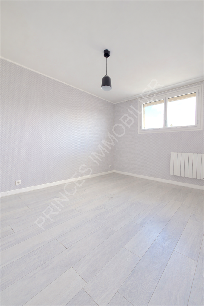 maison 6 Pièces en vente sur LE PETIT CLAMART (92140)