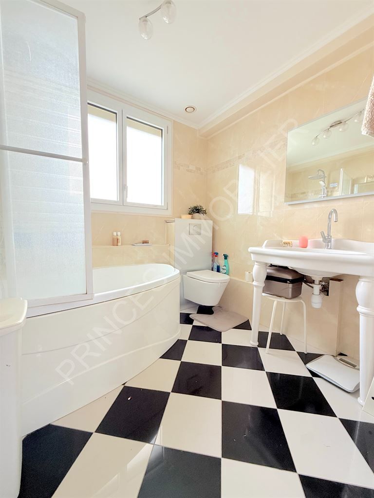 maison 6 Pièces en vente sur LE PETIT CLAMART (92140)