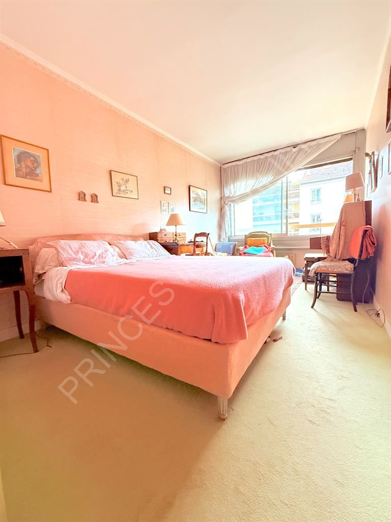 appartement 5 Pièces en vente sur BOULOGNE BILLANCOURT (92100)