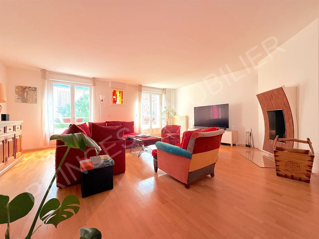 maison 5 Pièces en vente sur BOULOGNE BILLANCOURT (92100)