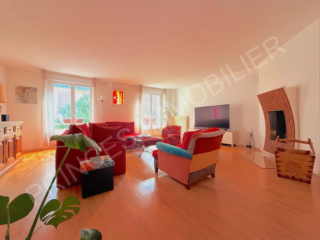 maison 5 Pièces en vente sur BOULOGNE BILLANCOURT (92100)