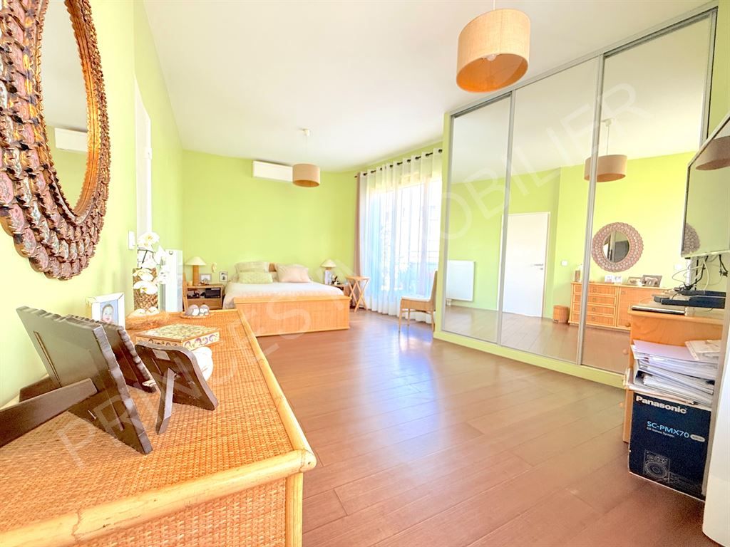 duplex 6 Pièces en vente sur BOULOGNE BILLANCOURT (92100)