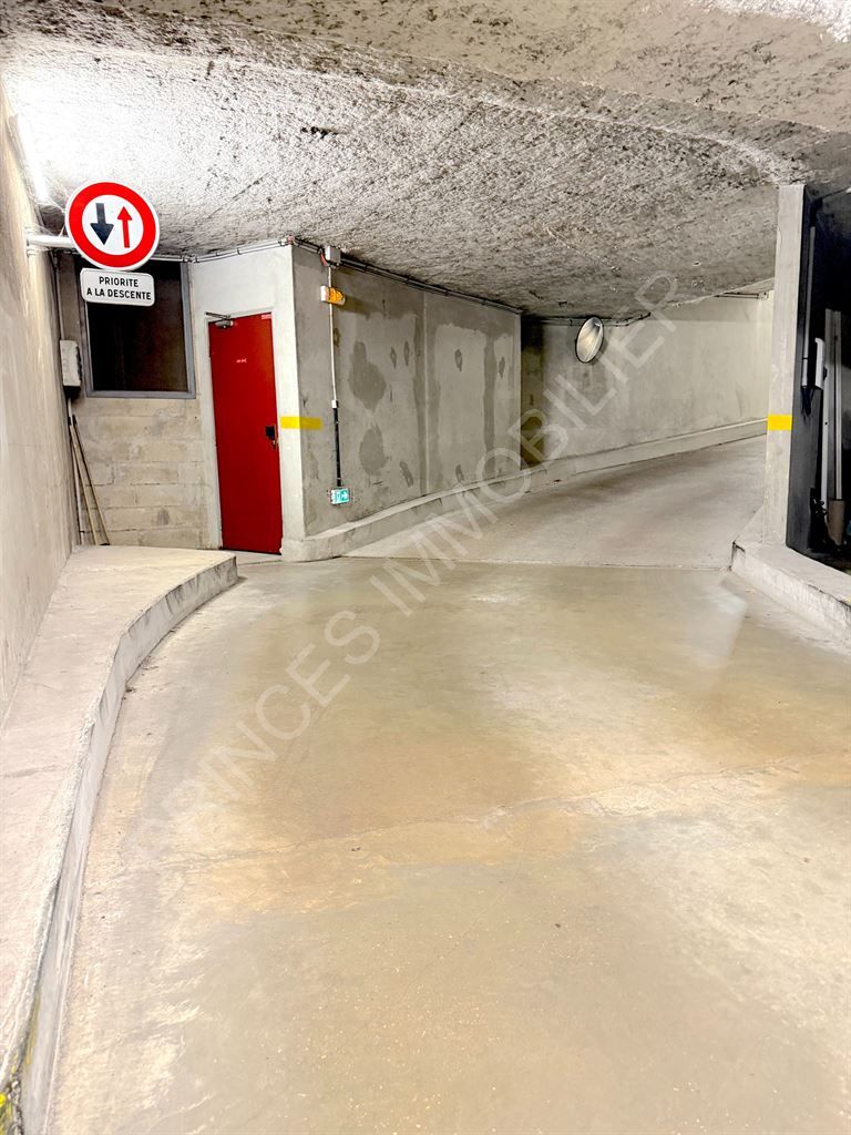 parking en vente sur LEVALLOIS PERRET (92300)