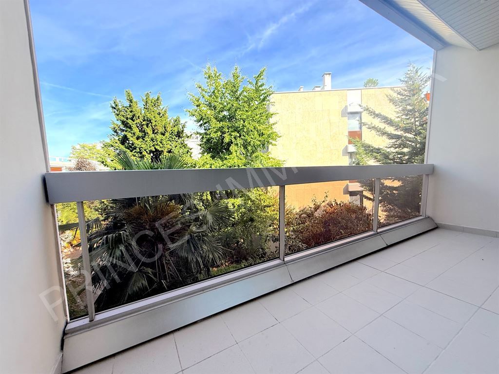 appartement 2 Pièces en vente sur BOULOGNE BILLANCOURT (92100)