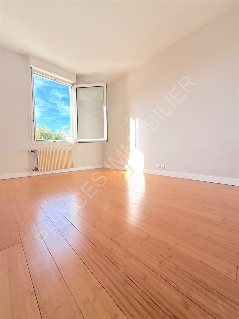 appartement 2 Pièces en vente sur BOULOGNE BILLANCOURT (92100)